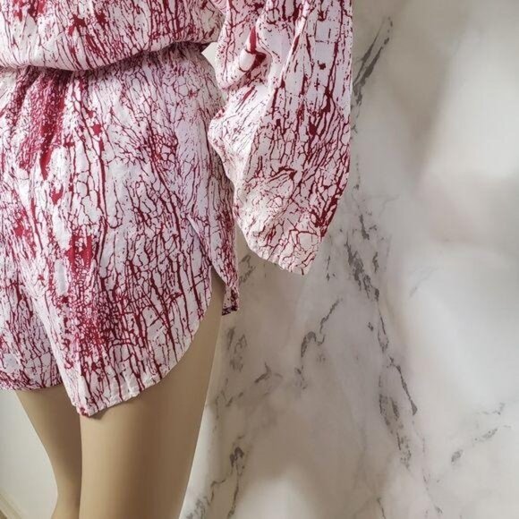 Betro Simone Womens Red & White Long Sleeve shorts Romper size XS walking dead - Picture 3 of 8